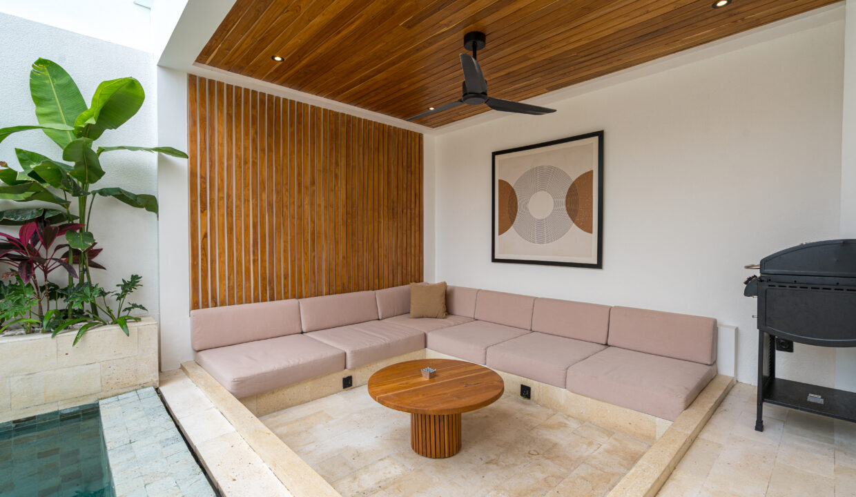 VILLA 3010-09