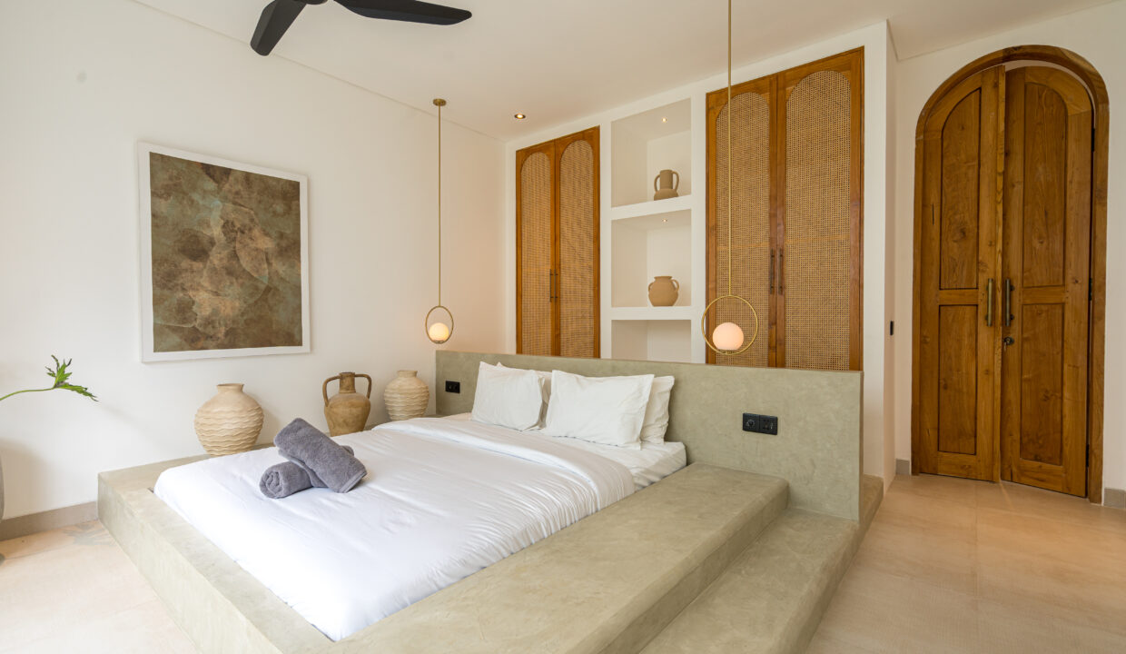 VILLA 3010-14